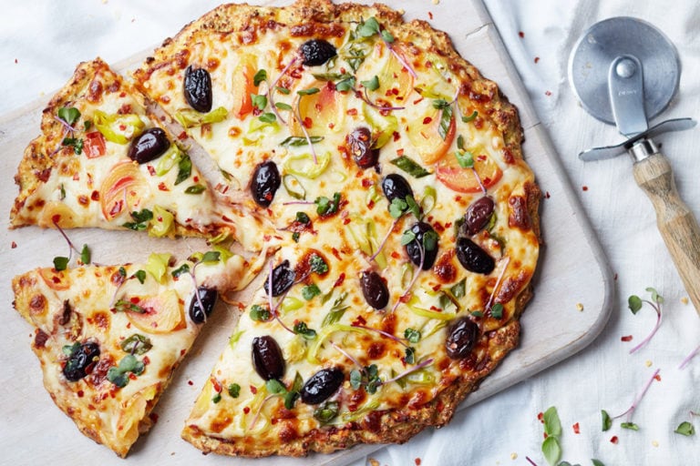 Pizza De Coliflor Masa Hecha Con Coliflor Picada ¡te Sorprenderá 8656