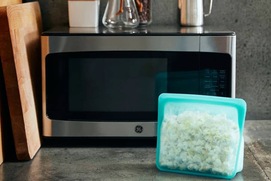 Es peligroso calentar alimentos en el microondas? La respuesta